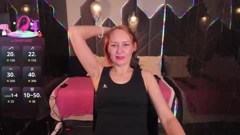 Snapshot of nika_gentle chatting on 09.23.25 Nika online show from 09.23.25