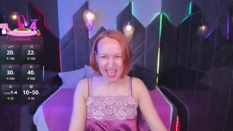 Snapshot of nika_gentle chatting on 10.09.25 Nika online show from 10.09.25