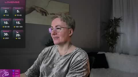 Nika online show from 02.16.25