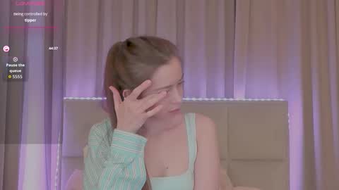 Nika online show from 03.25.26