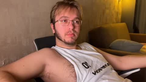 Snapshot of nikceline chatting on 11.09.25 Celine online show from 11.09.25