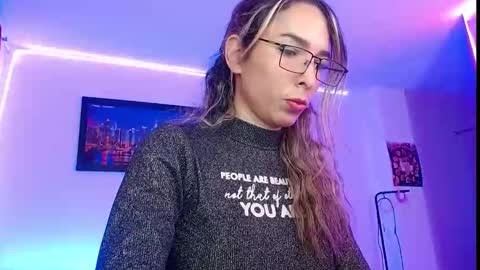  Natalia online show from 09.19.25