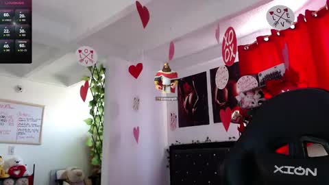 Snapshot of niki_1998 chatting on 04.18.26 Natalia online show from 04.18.26