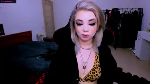 nikigoddesss online show from 04.02.26