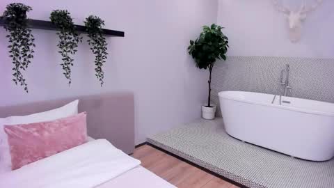 Nikka online show from 11.03.25