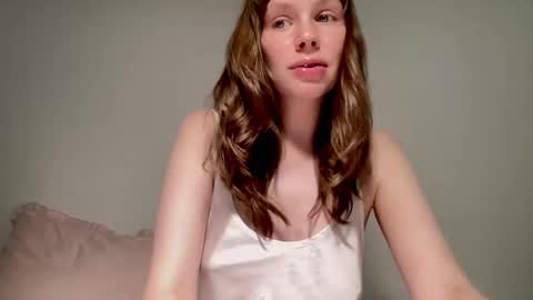 Snapshot of nikki_mi chatting on 09.20.25 Nikki online show from 09.20.25