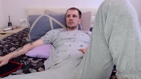 Snapshot of nikkiaadel chatting on 02.21.26 Nick online show from 02.21.26