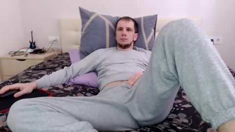 Snapshot of nikkiaadel chatting on 03.02.26 Nick online show from 03.02.26