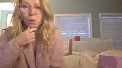 Snapshot of nikkib653466 chatting on 01.16.26 nikkib653466 online show from 01.16.26