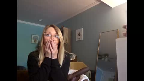 Snapshot of nikkib653466 chatting on 04.24.26 nikkib653466 online show from 04.24.26