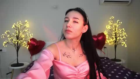 Nikki online show from 03.08.25