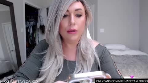 Snapshot of nikkijadetaylor chatting on 02.24.25 Nikki Jade Taylor online show from 02.24.25