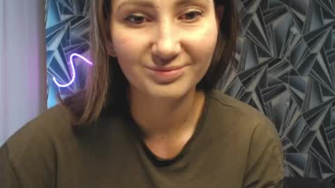 Snapshot of nikkikiss___ chatting on 05.25.26 nikkikiss___ online show from 05.25.26