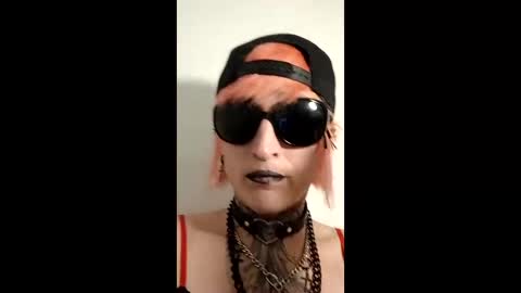 nikkimeows online show from 04.12.26