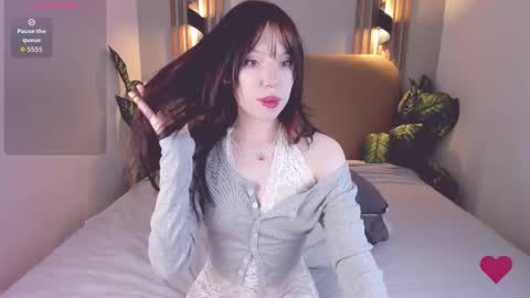 Nikki online show from 12.17.25