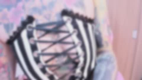 Snapshot of nikkiramone chatting on 10.24.25 Nikki Ramone   online show from 10.24.25