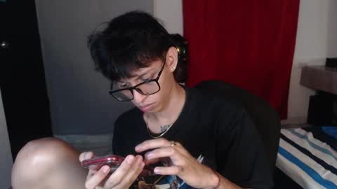 niklaus_wolf online show from 10.01.25