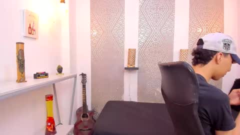    online show from 11.20.25