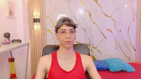 Snapshot of nikolay_gregori chatting on 06.14.26 online show from 06.14.26