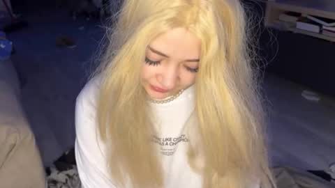 nikoli_naw online show from 03.12.26