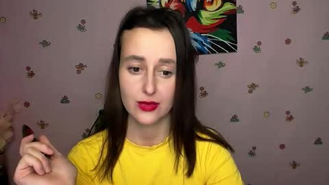 Snapshot of nikolleta_m chatting on 11.20.25 Nikolleta online show from 11.20.25