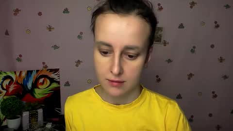 Snapshot of nikolleta_m chatting on 12.18.25 Nikolleta online show from 12.18.25