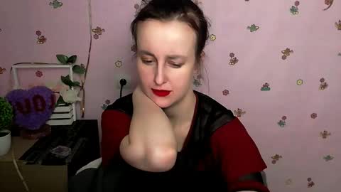 Snapshot of nikolleta_m chatting on 02.21.26 Nikolleta online show from 02.21.26