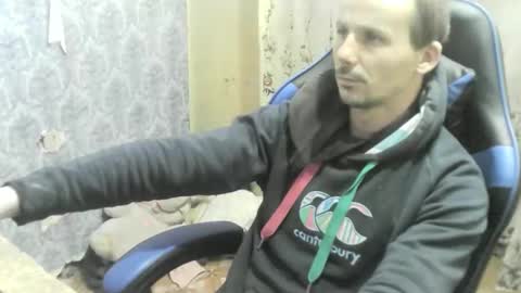 Snapshot of nikolos22 chatting on 11.30.25 nikolos22 online show from 11.30.25