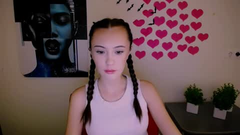 nikonara_ online show from 12.20.24