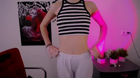 nikonara_ online show from 03.12.25