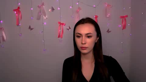 Snapshot of nikonara_ chatting on 04.24.26 nikonara_ online show from 04.24.26