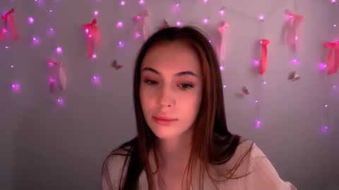 Snapshot of nikonara_ chatting on 05.06.26 nikonara_ online show from 05.06.26