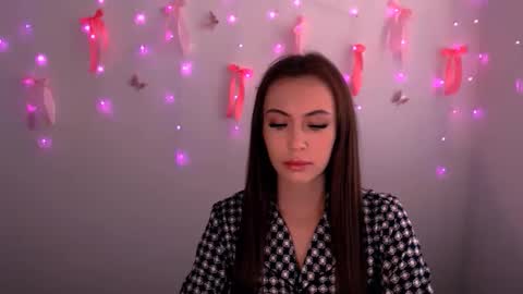 Snapshot of nikonara_ chatting on 05.24.26 nikonara_ online show from 05.24.26