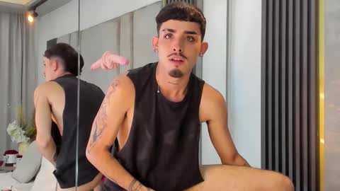 Niko Stone online show from 11.08.25