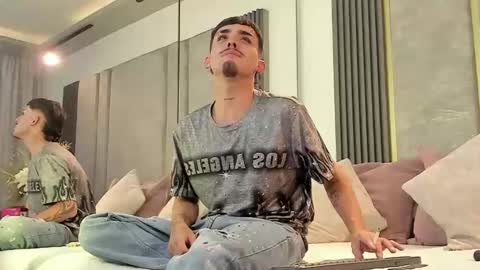 Niko Stone online show from 04.17.26