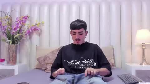 Snapshot of nikostone chatting on 05.06.26 Niko Stone online show from 05.06.26