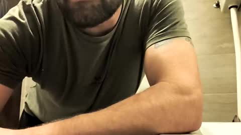 Snapshot of niks1412985 chatting on 10.27.25 Niks online show from 10.27.25