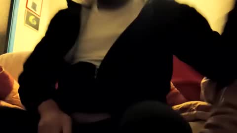 Snapshot of niks1412985 chatting on 11.24.25 Niks online show from 11.24.25