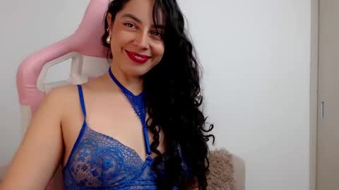 Snapshot of niky_blue chatting on 01.05.26 niky_blue online show from 01.05.26