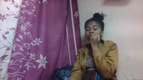 nilah online show from 11.22.25