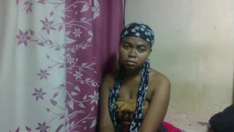 Snapshot of nilahmarie chatting on 03.05.26 nilah online show from 03.05.26