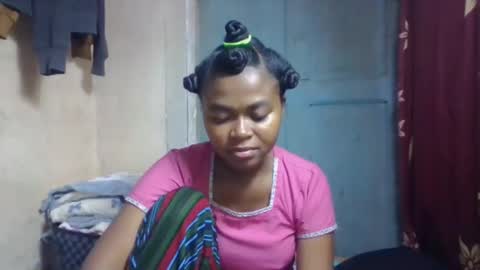 Snapshot of nilahmarie chatting on 04.14.26 nilah online show from 04.14.26