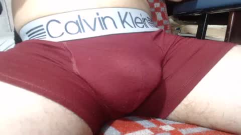 Snapshot of niluthydaniel chatting on 11.28.25 niluthydaniel online show from 11.28.25