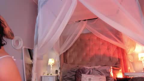 Snapshot of nina__dixon chatting on 02.17.25 Nina online show from 02.17.25