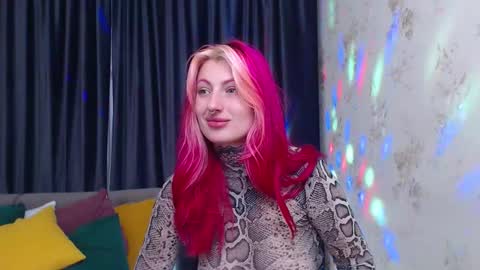 Nina online show from 11.07.25