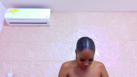 Snapshot of nina_bae_ chatting on 04.19.26 nina_bae_ online show from 04.19.26