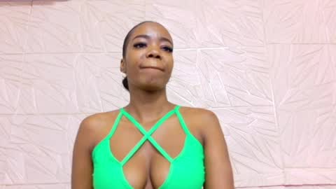 Snapshot of nina_bae_ chatting on 05.02.26 nina_bae_ online show from 05.02.26