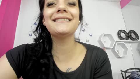 Nina online show from 01.12.25