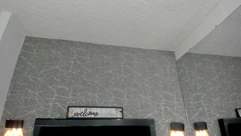 Nina online show from 01.23.25