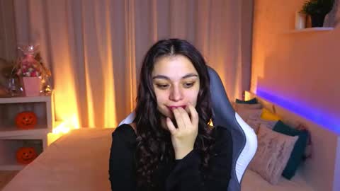 Ketrin online show from 11.25.25